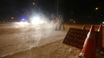 Kar ve tipi nedeniyle bazı yollar araç trafiğine kapatıldı