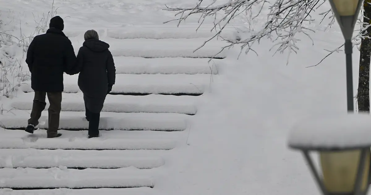 Kar 20 santimi bulabilir. 38 ilde sarı ve turuncu alarm