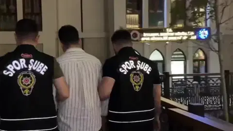 "Bilet var" diye bağırınca yakalandılar, üç yıl hapis cezası isteniyor