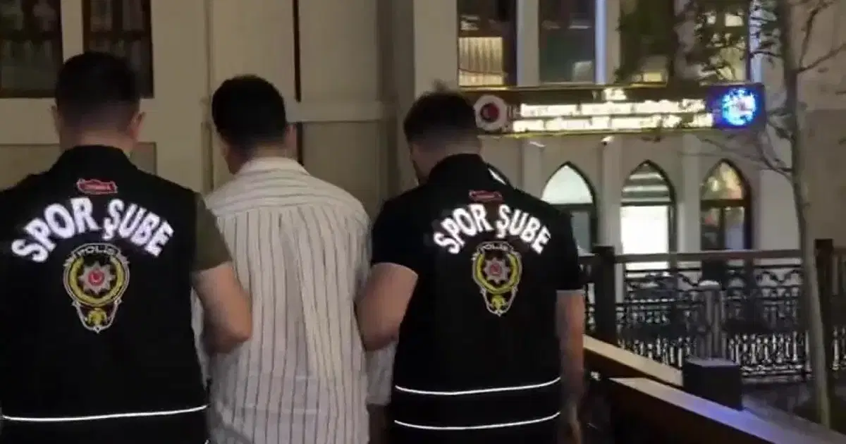 "Bilet var" diye bağırınca yakalandılar, üç yıl hapis cezası isteniyor