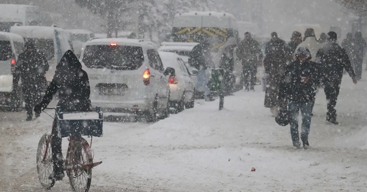 Meteoroloji uyardı. Kar sürecek, donacağız