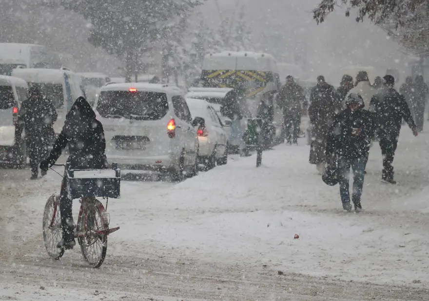 Meteoroloji uyardı. Kar sürecek, donacağız 1