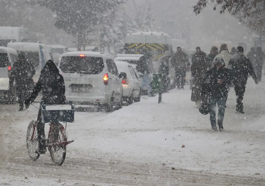 Meteoroloji uyardı. Kar sürecek, donacağız