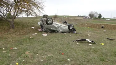 Kastamonu'da otomobil devrildi, iki kardeş öldü