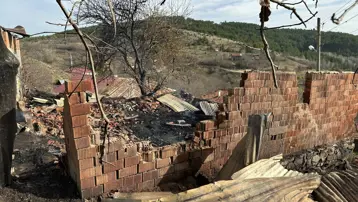 Yaşlı adam yangında can verdi