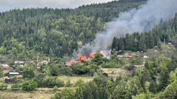 Kastamonu'da köy yangını: 10 ev küle döndü