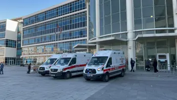 Boşanma davası hastanede bitti