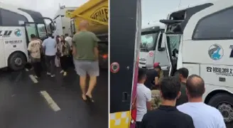 Arnavutköy'de yolcu otobüsü İETT otobüsüne çarptı