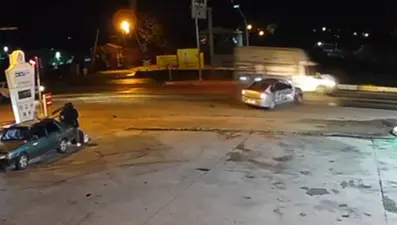 Kavşaktaki kazada 1 kişi öldü, 2 kişi yaralandı