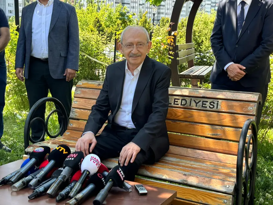 Kemal Kılıçdaroğlu'ndan kurultay çağrısına yanıt