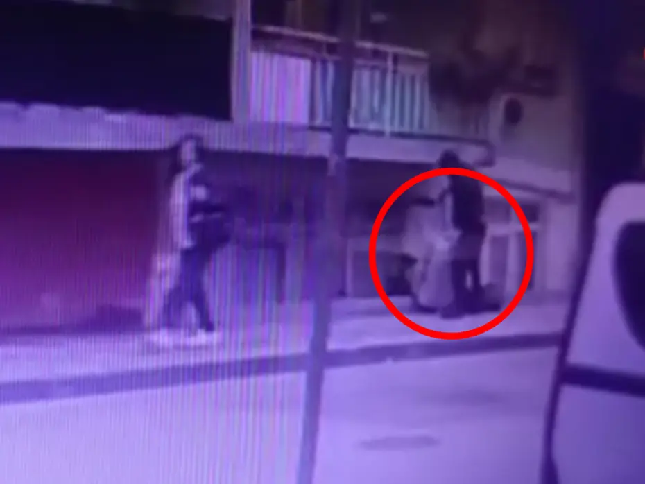 Şişli’de kesik baş cinayetinden yeni görüntüler. Cesedi bavulla balkondan çıkarıp taksiye koydular