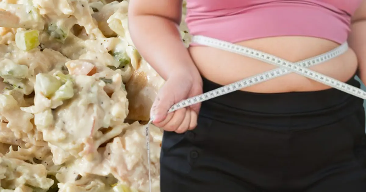 6 ayda 63 kilo verdi. Her gün yediği tek besin iğne ipliğe çevirmiş