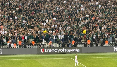 Kocaelispor-Amedspor maçındaki sarı poşet olayına soruşturma. 5 gözaltıKocaelispor ile Amedspor arasında dün oynanan maçta tribünlerde sarı poşet sallanmasına ilişkin soruşturma başlatıldı. 5 şüpheli hakkında gözaltı kararı verildi.