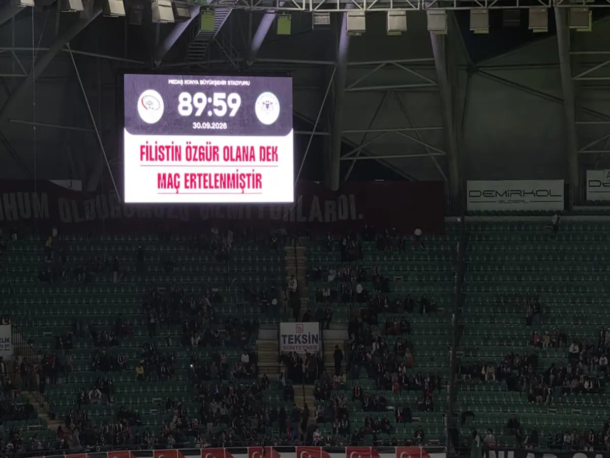 Konya'da Filistin için oynadılar. Dünyaya en anlamlı mesajı skorboarddan verdiler