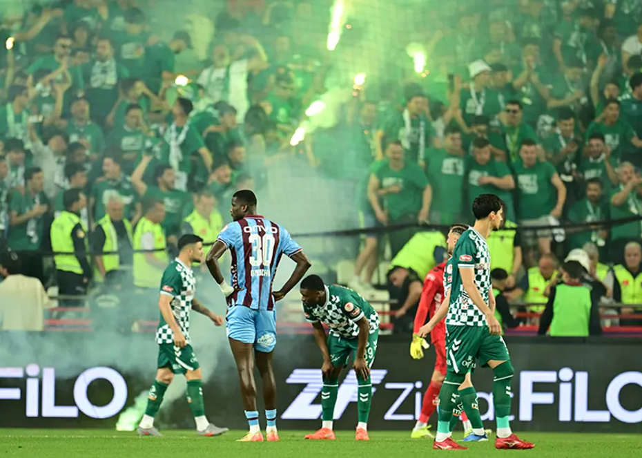 Trabzonspor ve Konyaspor PFDK'ya sevk edildi