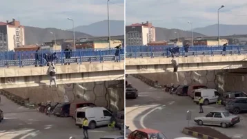 Köprüde can pazarı. Tutunamayınca yere düştü
