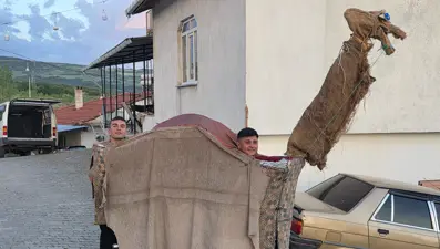 Kurban Bayramı'nın vazgeçilmezi. "Kukla Deve" geleneği asırlardır yaşatılıyor