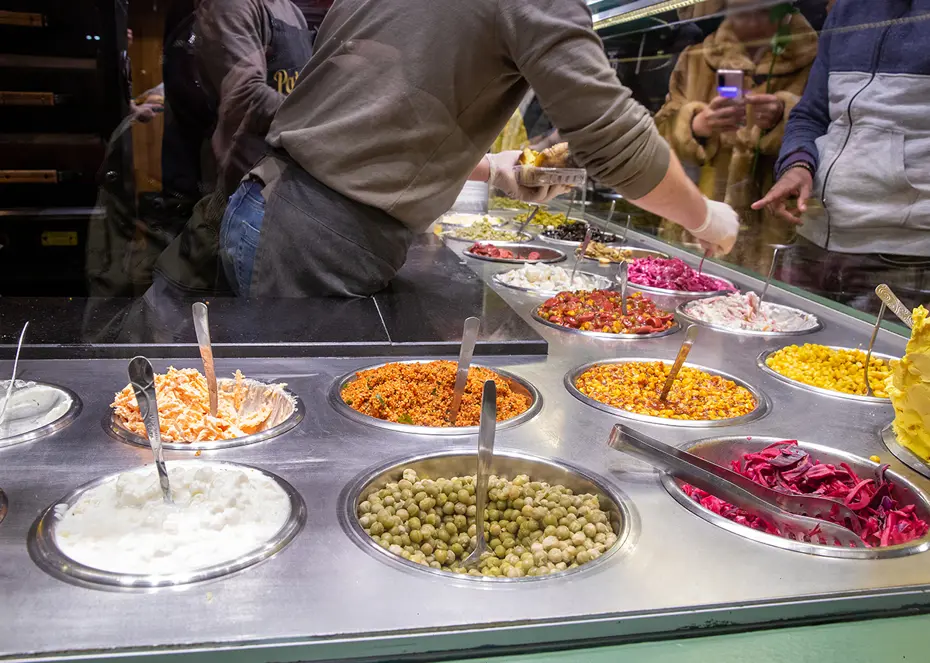 Ortaköy'de midye ve kumpir faciası: İki çocuk öldü, anne ve babanın durumu kritik