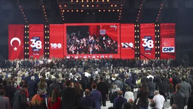 CHP'de kurultay tartışması. Özel ne istiyor Kılıçdaroğlu ne diyor? 