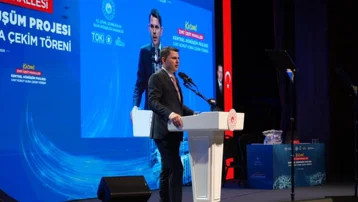 Bakan Kurum: Kentsel dönüşüm Türkiye'de bir tercih değil mecburiyettir