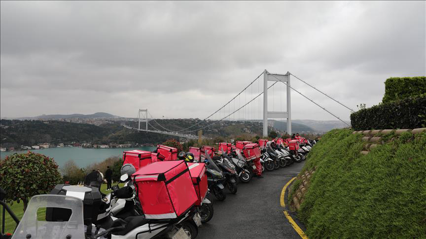 Kuryeler zammı beğenmedi. Kontak kapattılar, teslimatlar durabilir