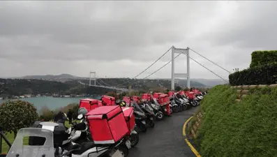 Kuryeler zammı beğenmedi. Kontak kapattılar, teslimatlar durabilir