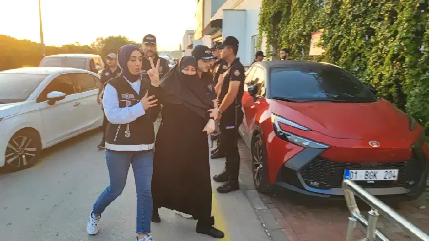 62 ŞÜPHELİ GÖZALTINDA 3 62 ŞÜPHELİ GÖZALTINDA 3