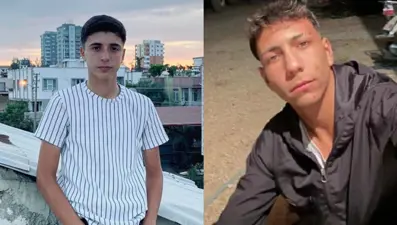 Adana'da motosikletleri çarpışan 2 kuzen yaşamını yitirdi