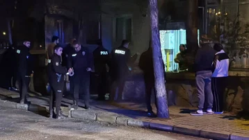 Tartıştığı kuzenini silahla vurup intihar etti
