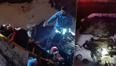 Köprüden uçan araçta 1'i ağır 5 yaralı