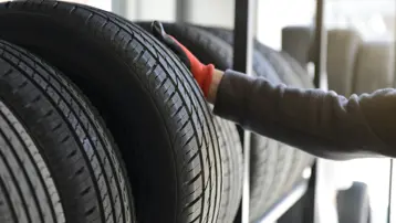 Lastik devlerine milyarlarca liralık rekabet ihlali cezası