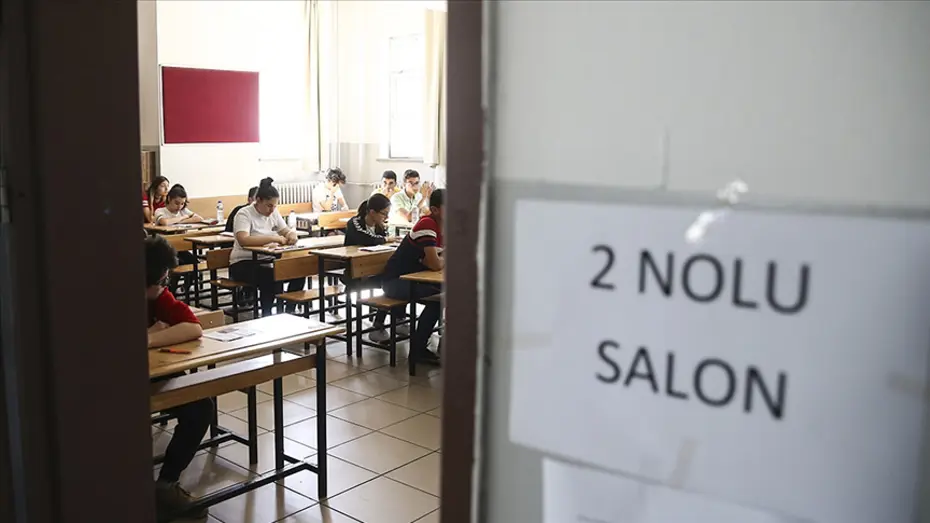 LGS'de bu yıl bir ilk yaşanacak: Onay verenler farklı salonda sınava girecek
