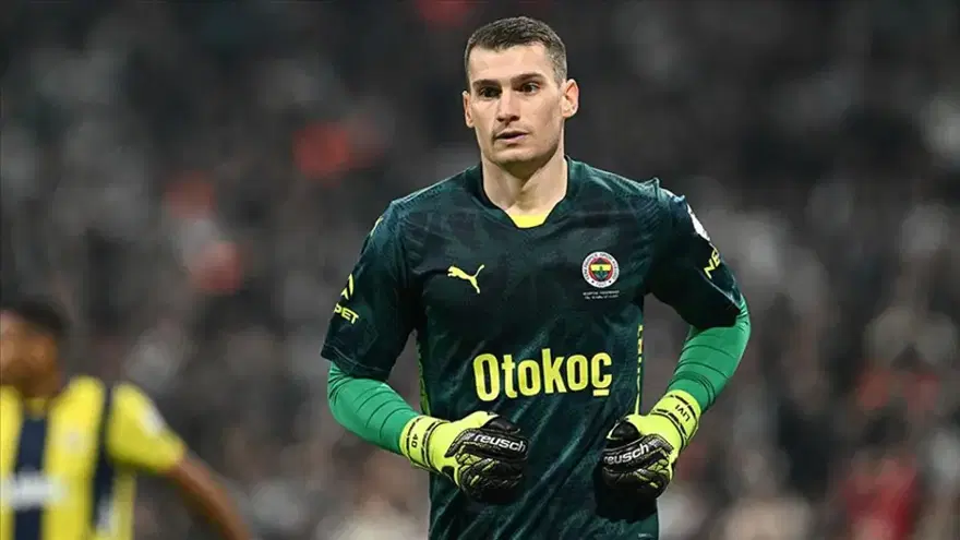 Fenerbahçe'de beklenmedik sürpriz. İstenmeyen isim, Barcelona'ya gidiyor 4