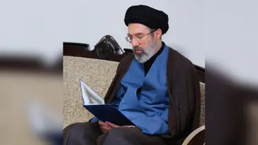 Mücteba Hamaney'in durumu için yepyeni açıklama. "Yaralı ama iyi"