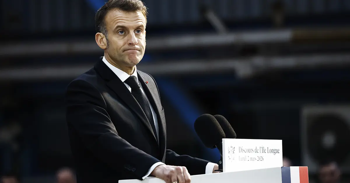 Macron duyurdu. Fransa nükleer başlık sayısını artıracak
