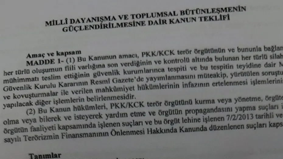 Çerçeve yasa için ilk onay. Komisyondan geçen süreç yasasında hangi maddeler var?