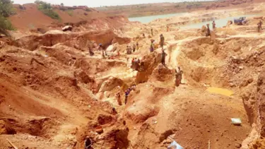 Nijerya’da kaçak madende karbonmonoksit faciası. 37 madenci öldü