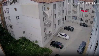 Malatya'da 5,6'lık deprem. Sarsıntı ve panik anları kamerada