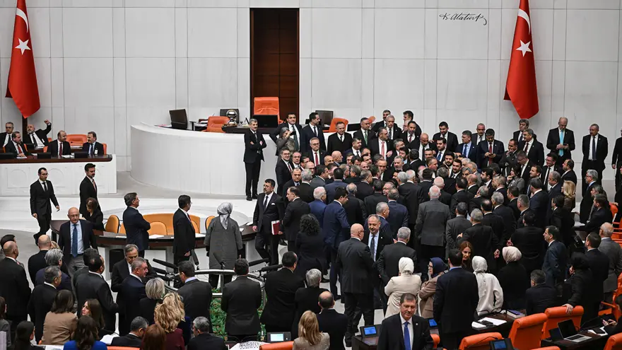 Emekli aylığı düzenlemesi Meclis'ten geçti 