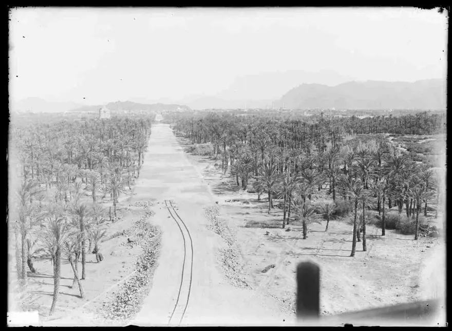 Medine`de Fahreddin Paşa`nın açtırdığı Kuba Mescidi yolu 26