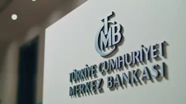 Kredi kartı limitlerinde frene sert basıldı. Kart limitleri bu yıl düşürülecek, bankalar gelir evrakları isteyecek, bütün kredi limitleri yeniden belirlenecek