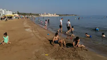 Kasımda denize girdiler