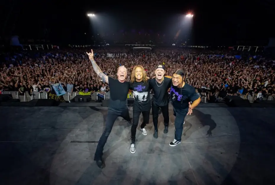 Metallica komşuda 