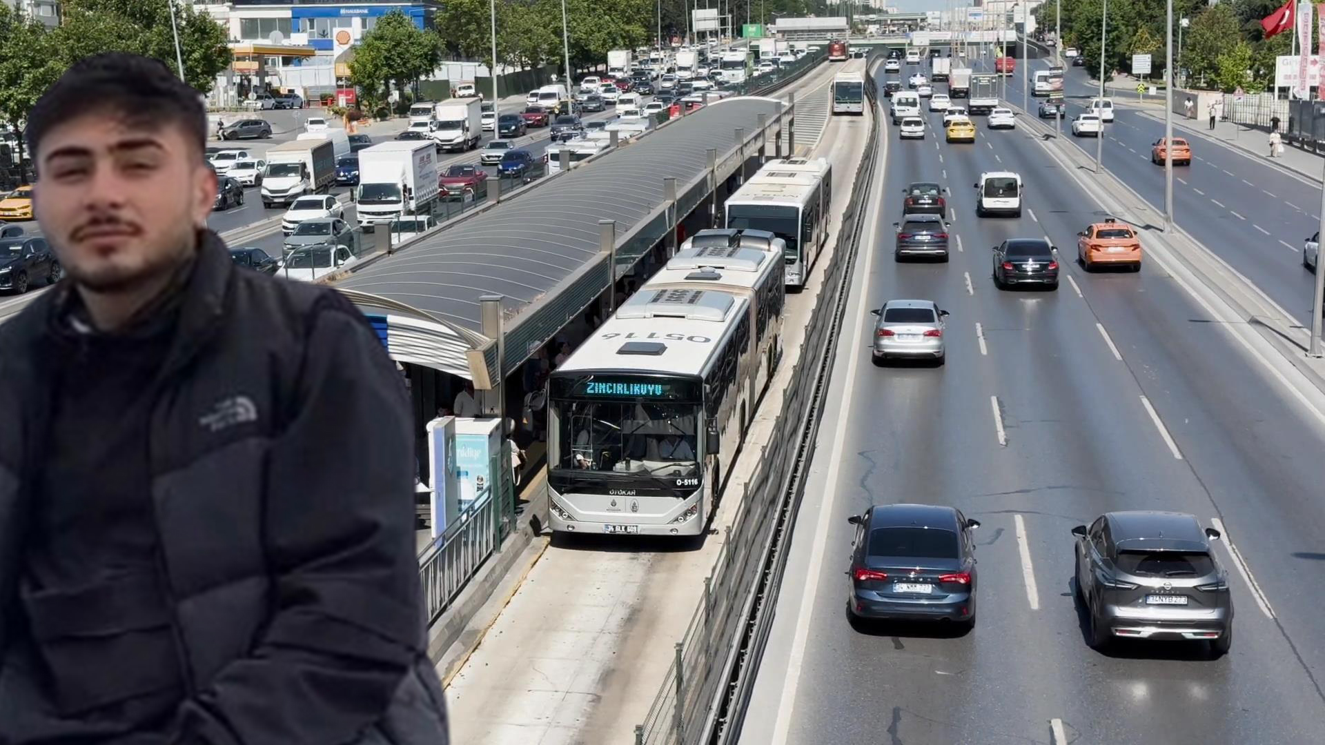 Metrobüste başlayan yan bakma kavgası cinayetle bitti: Baba ve oğlu gözaltında