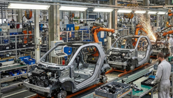 ABD Başkanı Trump, "küçük otomobillerin" üretilmesini onayladı