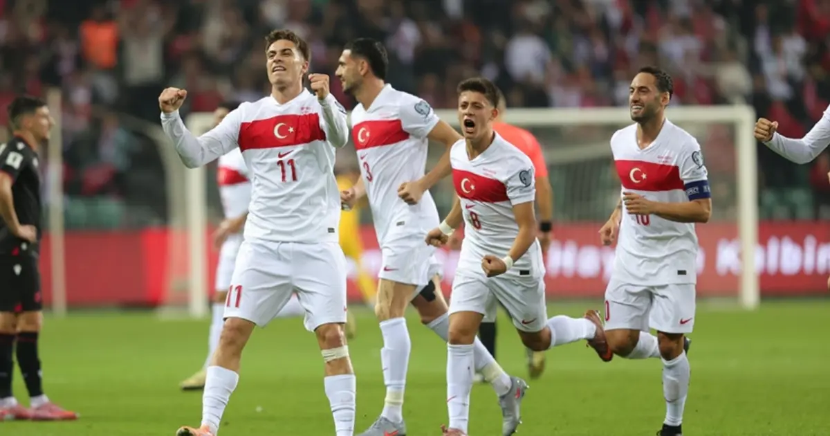 "Parola zafer" (15 Kasım 2025 spor manşetleri)