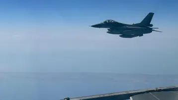 Türk jetlerinden Kıbrıs Adası'nın güneyinde eğitim uçuşu
