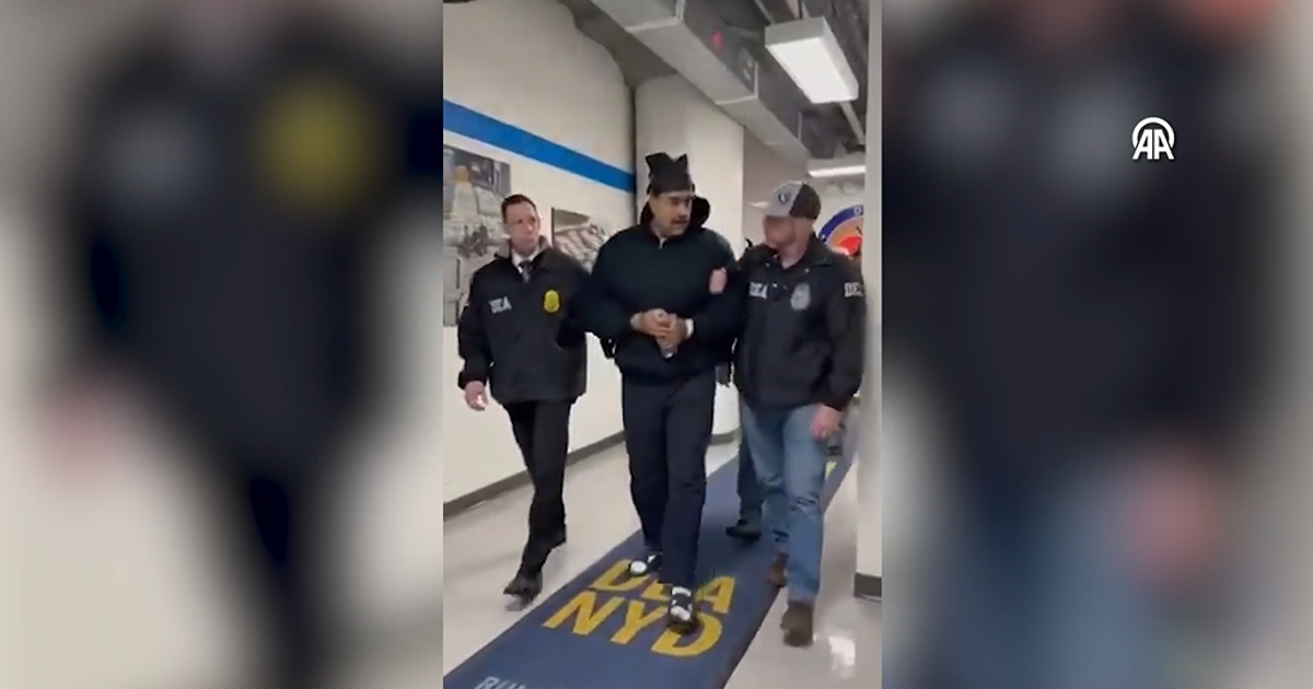 Maduro, New York'taki Metropolitan Gözaltı Merkezi'ne getirildi