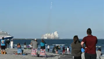 Uzaya ticari uçuş kapışması | Milyarderler rakip oldu, Musk'tan Bezos'a tebrik geldi