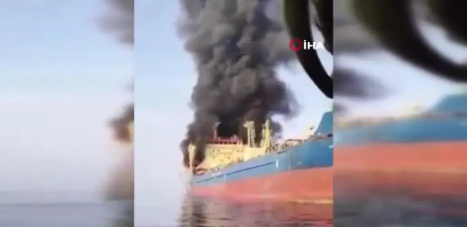 İran'dan misilleme: Hürmüz Boğazı'nda gemilere saldırı düzenlendi